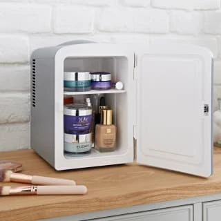 Blaupunkt 4L Mini Fridge 7 Blaupunkt 4L Mini Fridge - Image 5